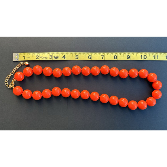 Vintage Joan Rivers Acrylic Lucite Knotted Necklace Orange Gold Tone Chunky 24" - Picture 7 of 7